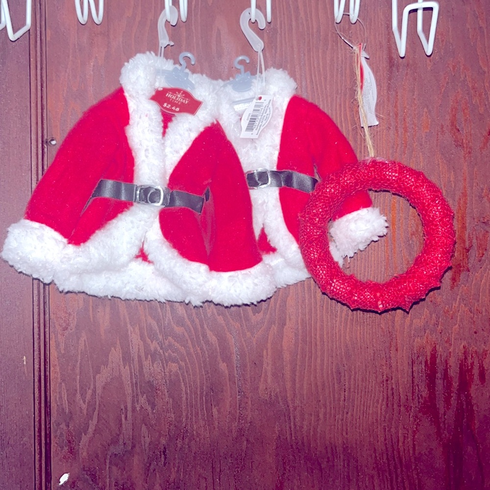 Holiday Time Decor